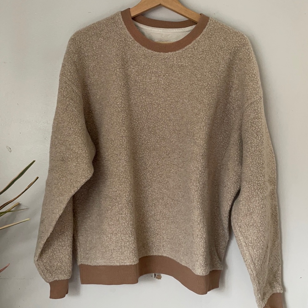 Outdoor Voices MegaFleece Crewneck